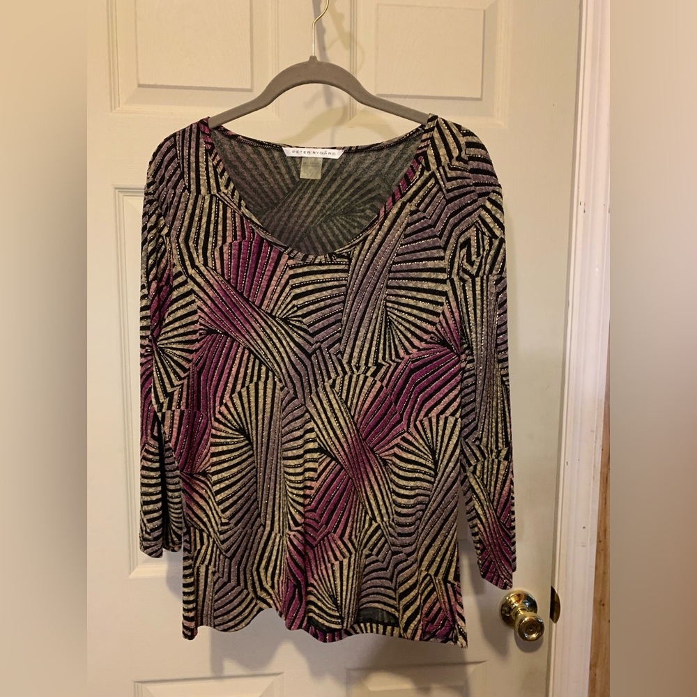 Peter Nygard vintage size large pullover fitted top; ptp 22”; sh-hem 25 1/2”